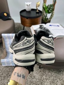 Чоловічі кросівки  ASICS Gel-1130 Grey Black весна / літо / осінь A3775 43 27.5 см