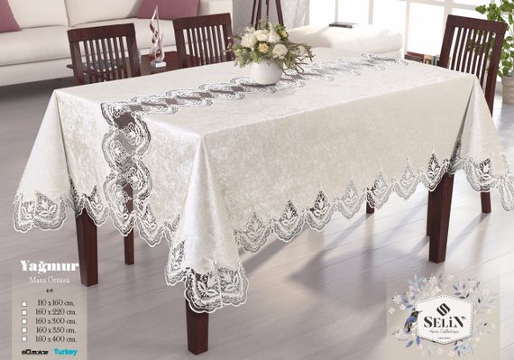 Велюровая скатерть Selin Yagmur 160×350 см бежевая