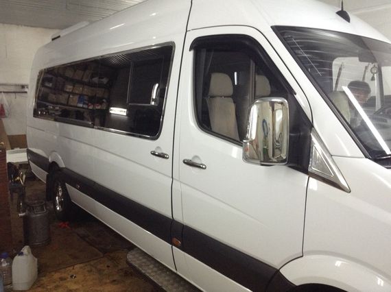Повне окантування скла (нерж.) для Volkswagen Crafter 2006-2017рр | Зображення 1