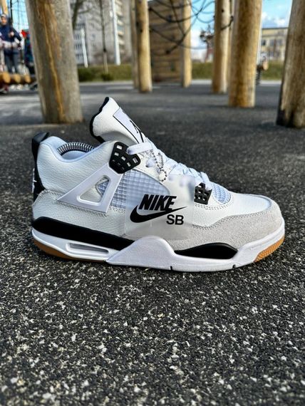 Кросівки Nike SB Air Jordan Retro 4 (white & gray) | Зображення 8
