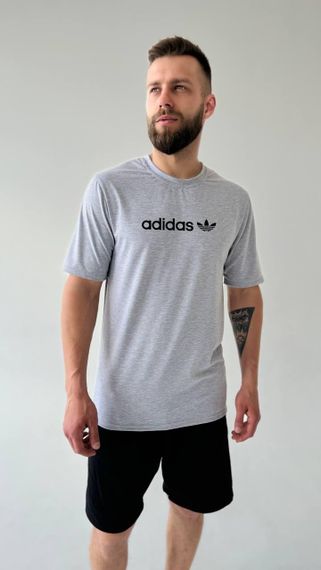 Футболка adidas сіра