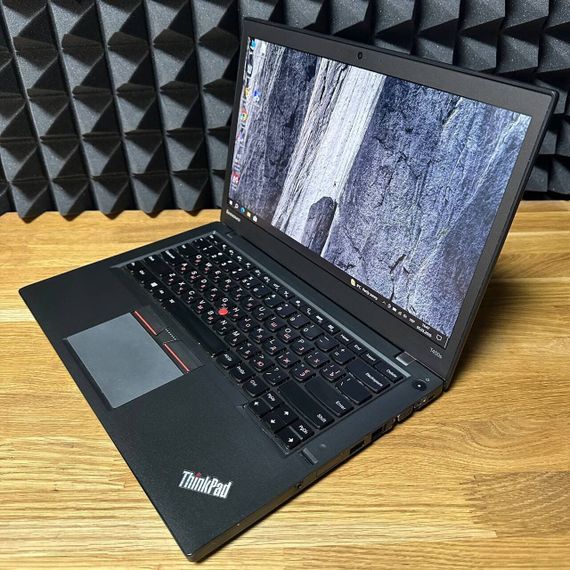 Ноутбук Б-клас Lenovo ThinkPad T450s / 14" (1920x1080) IPS / Intel Core i5-5200U (2 (4) ядра по 2.2 - 2.7 GHz) / 8 GB DDR3 / 128 GB SSD / Intel HD Graphics 5500 / WebCam б/в | Зображення 7