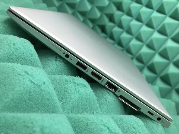 Ультрабук Б-клас HP EliteBook 840 G5 / 14" (1920x1080) IPS / Intel Core i5-8350U (4 (8) ядра по 1.7 - 3.6 GHz) / 8 GB DDR4 / 256 GB SSD M.2 / Intel UHD Graphics 620 / USB 3.1 / HDMI б/в | Зображення 9