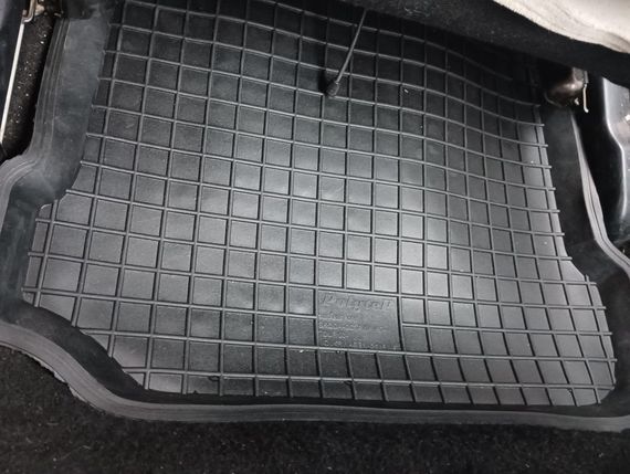 Резиновые коврики с бортом (4 шт, Polytep) для Seat Toledo 2000-2005 гг | Зображення 3