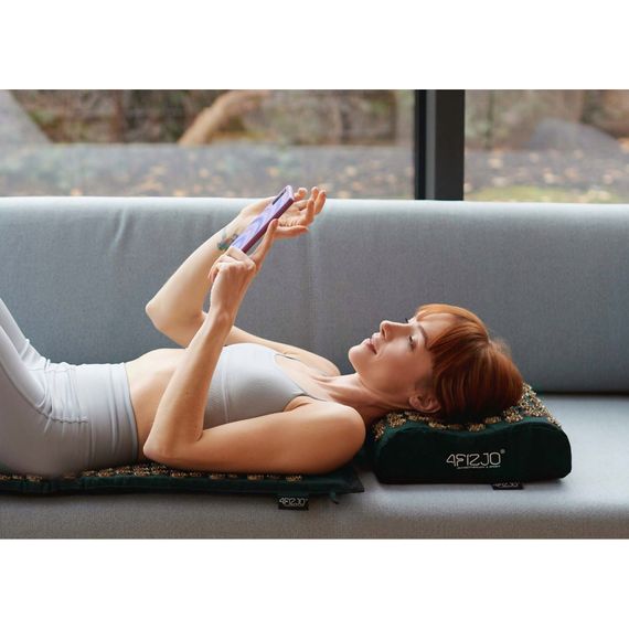 Килимок акупунктурний 4FIZJO Eco Mat XL Аплікатор Кузнєцова з подушкою 110 x 42 см 4FJ0385 Navi Green/Gold (P-5907739315083) | Зображення 1