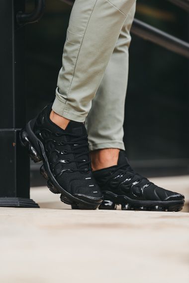 Чоловічі кросівки VaporMax Black весна/літо-осінь 0027 43 | Зображення 4