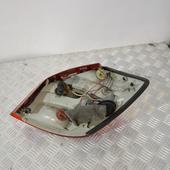 Ліхтар задній лівий Skoda Fabia II 2007-2014 універсал Фара стоп задня ліва Шкода Фабія 2 5J6945095A | Зображення 2