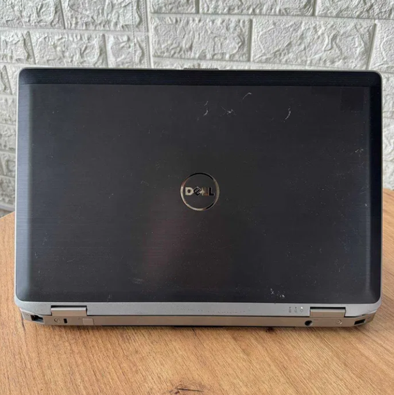 Ноутбук  Dell Latitude 6530 15.6" HD+ i7 3720QM 8Gb SSD 256Gb NVS 5200M Б/В | Зображення 1