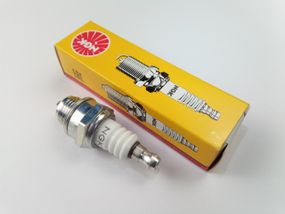 Свічка запалювання NGK BPM6A/7021 (мотоцикл)