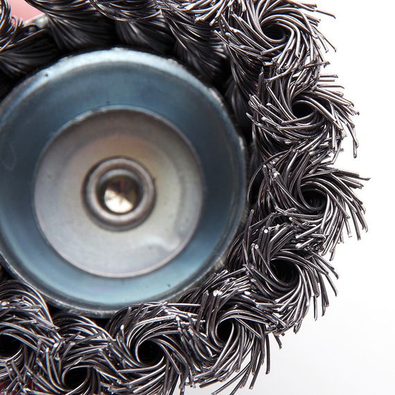 Щітка чаша сталеві витки 65 мм (дриль) APRO 8304081