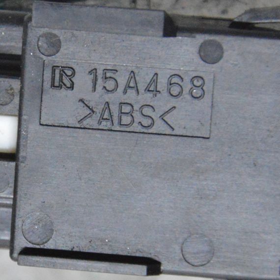 Кнопка аварійки Mazda 5 2005-2010 Вмикач аварійної сигналізації Мазда 5 15A468 | Зображення 2