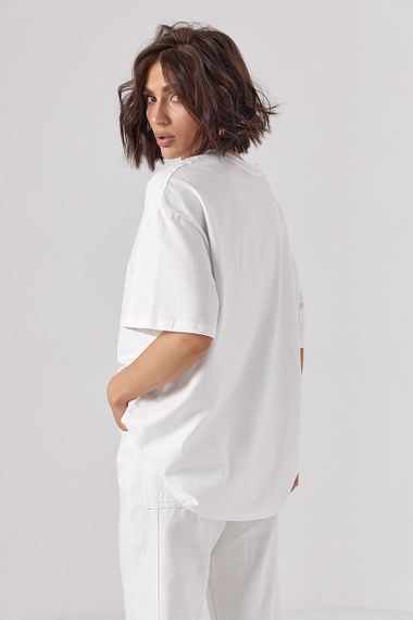 Однотонна футболка oversize з контрастним принтом добермана - білий цвет, ONE SIZE (є розміри) | Зображення 1