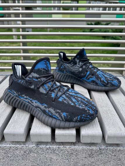 Кросівки Adidas Yeesy Boost 350 Blue / Camo | Зображення 4