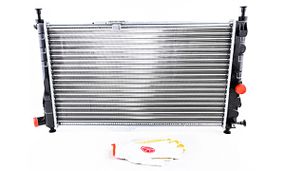 Радіатор охолодження Daewoo Nexia 1,5i — 1,6i 16V AURORA CR-DW00121