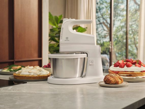 Міксер Electrolux стаціонарний 500Вт, насадки-4, чаша-метал, 3.5л, білий (ESM4W) | Зображення 8