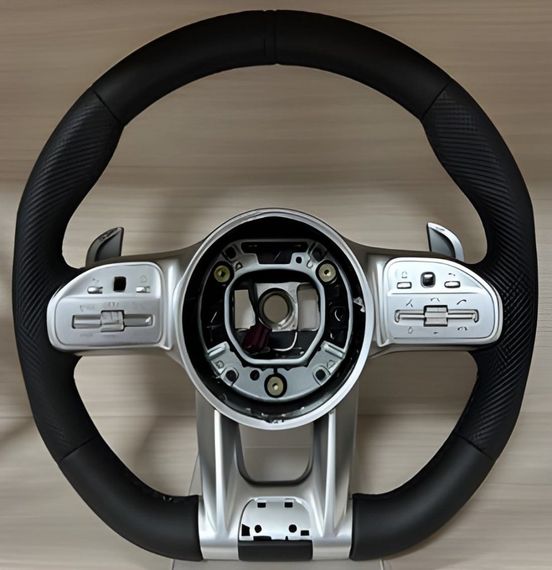 Руль AMG 2018-Style (черный, 3pin) для Mercedes GLA X156 2014-2019 гг