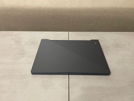 Игровой ноутбук Asus ROG Zephyrus M15 GU502LU / 15.6" (1920x1080) IPS / Intel Core i7-10750H (6 (12) ядер по 2.6 - 5.0 GHz) / 16 GB DDR4 / 512 GB SSD M.2 / nVidia GeForce GTX 1660 Ti, 6 GB GDDR6, 192-bit б/у + Подарок Проводная мышь / USB | Зображення 6