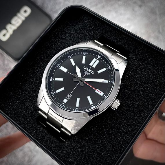 Чоловічий годинник Casio MTP-VD02D-1E | Зображення 1