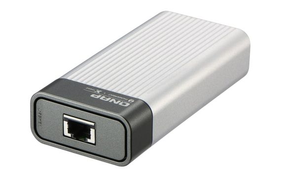 Адаптер QNAP Thunderbolt 3 to 10GbE Adapter (QNA-T310G1T) | Зображення 1