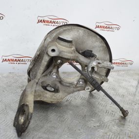 Поворотний кулак задній лівий Audi Q5 8r цапфа задня ліва Ауді ку5 8R0505435C