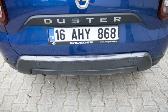Накладка на задний бампер EuroCap (ABS, под карбон) для Dacia Duster 2018↗ гг. | Зображення 1
