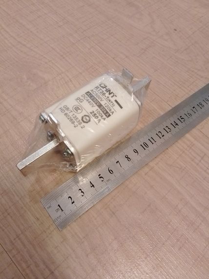 Комплект керамічний запобіжник CHINT AC/DC до 250a 690v | Зображення 4