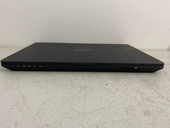 Нетбук Б-класс Fujitsu LifeBook U727 / 12.5" (1920x1080) IPS / Intel Core i5-6200U (2 (4) ядра по 2.3 - 2.8 GHz) / 8 GB DDR4 / 128 GB SSD / Intel HD Graphics 620 / WebCam б/у | Зображення 9