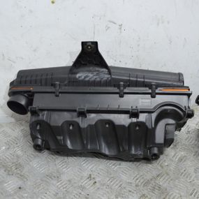 Корпус повітряного фільтра 1.6 16V Citroen C4 2004-2011 Корпус повітряного фільтра Сітроен V75896258001
