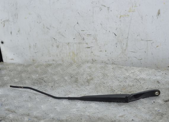 Щіткотримач лівий Renault Laguna III 2007-2015 Двірник важіль склоочисника лівий Рено Лагуна 3 288810001N