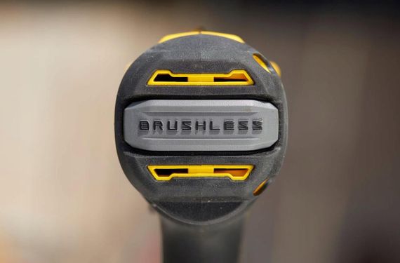 Дрель-шуруповерт ударная аккумуляторная бесщёточная STANLEY FATMAX SFMCD721B | Зображення 6
