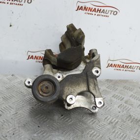 Кронштейн генератора 2.0 CRDI Hyundai Tucson 2004-2010 опора Хюндай Туксон