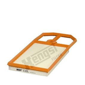 Фильтр воздушный Skoda Octavia / VW Bora/Golf/Polo 1.4-1.6 i 96-, Hengst, E322L,