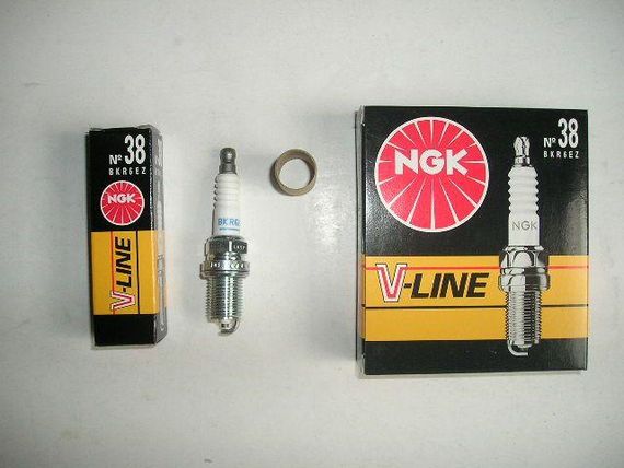 Свічка запалювання NGK V-Line 38 (BKR6EZ) DACIA Ціна за шт.