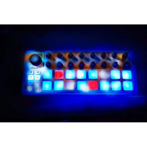 MIDI-контролер Arturia BeatStep White Edition | Зображення 2