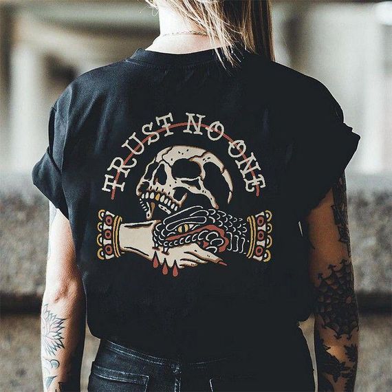 Футболка жіноча з принтом повсякденна L Чорний