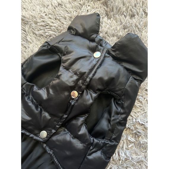 Брендовая зимняя жилетка для собак MONCLER, без капюшона, на кропках, черная | Зображення 5
