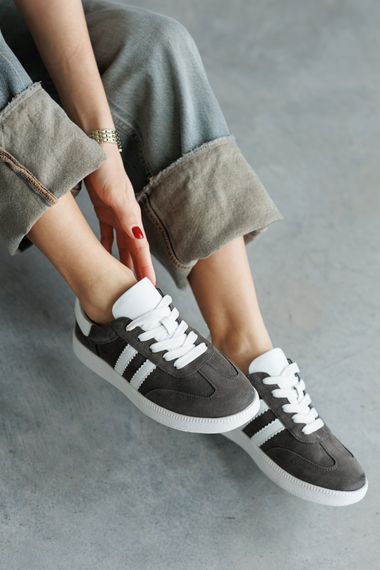 Кеди жіночі замшеві 591413 Темно-сірі 36 37 38 39 40 41 | Зображення 9