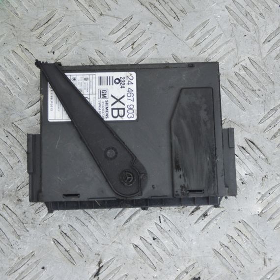 Блок управління комфортом Opel Corsa C 2000-2006 Модуль комфорту Опель Корса Ц 24467903