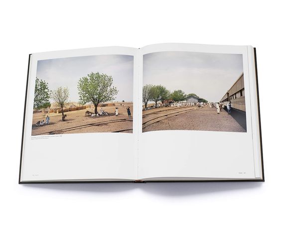 Книга альбом известных фотографов про Африку Todd Webb in Africa: Outside the Frame книги по фотографии | Зображення 8