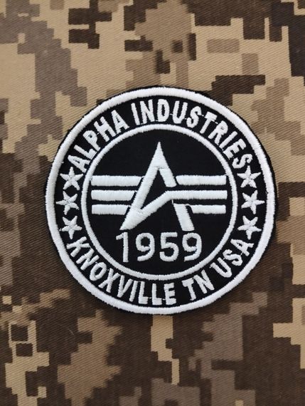 Шеврон ALPHA INDUSTRIES