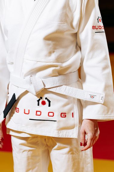 Біле кімоно для дівчат/жінок, джиу-джитсу, TM BUDOGI, зріст 190 см, щільність 450 гр/м.кв. | Зображення 2