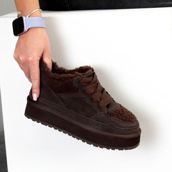 Теплые спортивные замшевые угги тедди на шнуровке цвет Шоколад | Зображення 2