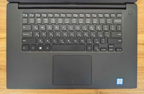 Ігровий ноутбук Dell XPS 15 9570 / 15.6" (1920x1080) IPS / Intel Core i5-8300H (4 (8) ядра по 2.3 - 4.0 GHz) / 16 GB DDR4 / 512 GB SSD / nVidia Geforce GTX 1050, 4 GB GDDR5, 128-bit / HDMI / Windows 10 б/в + Подарунок Бездротова миша / USB | Зображення 2