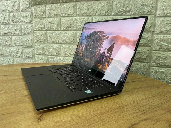Ноутбук Сенсорний Dell XPS 9560 15.6"4K/IPS/i7 7700HQ/16Gb/SSD512/GTX1050-4Gb | Зображення 1