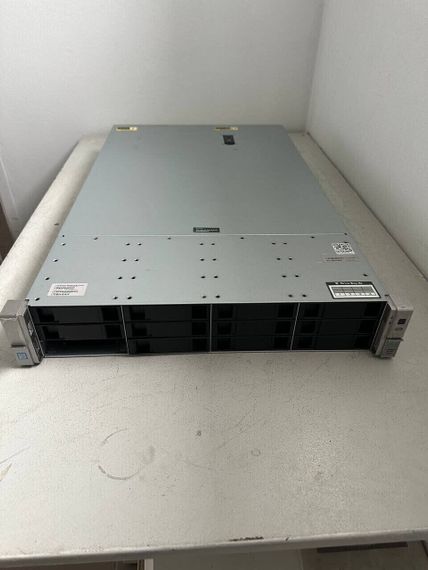 Сервер HP ProLiant DL380 Gen9 (4 LFF) 2U Rack / 2x Intel Xeon E5-2680 v4 (14 (28) ядра по 2.4 - 3.3 GHz) / 64 GB DDR4 / 1200 GB HDD (SAS) / RAID HP Smart Array P440ar / 2x 500W б/у | Зображення 2