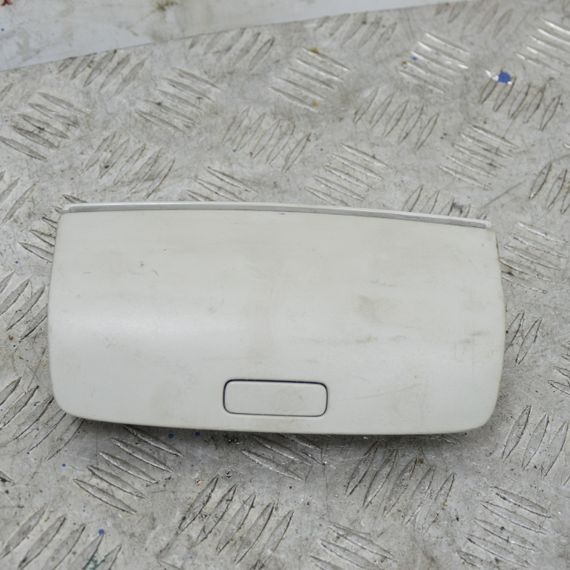 Бардачок під окуляри Volkswagen Passat B6 2005-2010 бокс для окулярів Фольксваген Пассат б6 1K0868837C