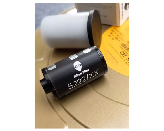 Фотоплівка чорно - біла Kodak Eastman Double X 5222 135-36 | Зображення 3
