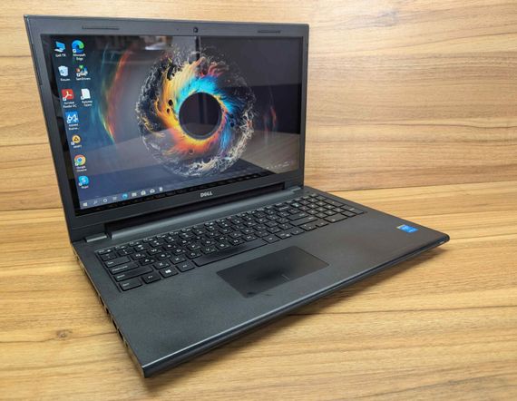 Ноутбук Dell Inspiron 15-3543 / 15.6" (1366x768) TN Touch / Intel Core i3-5005U (2 (4) ядра по 2.0 GHz) / 8 GB DDR3 / 240 GB SSD / Intel HD Graphics 5500 / WebCam / HDMI / Windows 10 б/у | Зображення 3