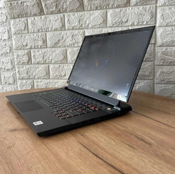 Ноутбук Dell Alienware m15 R4 300Hz i7 10870H 16Gb SSD 512Gb RTX 3070 Б/В | Зображення 3