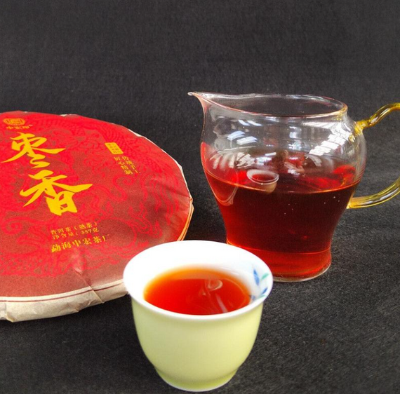 Шу пуэр Аромат финика чай черный премиальный пуэр Мэнхай фабрика Чжунхун 357г | Зображення 5